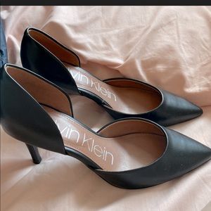 Black Calvin Klein size 8 women’s heeled shoes.
